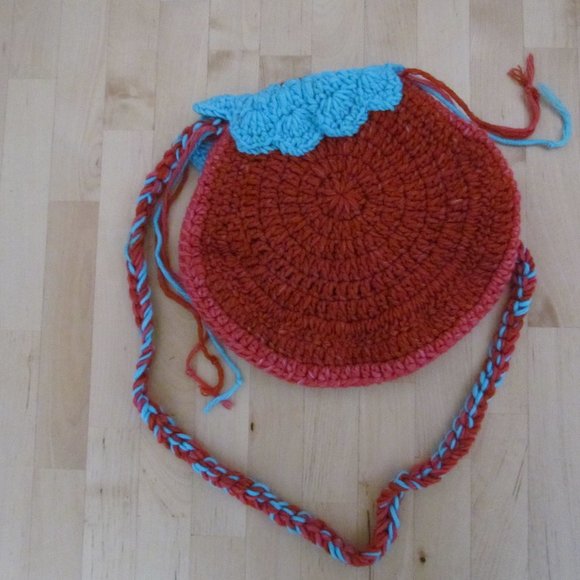 Taller de ABU handmade crochet purse - Picture 11 of 16